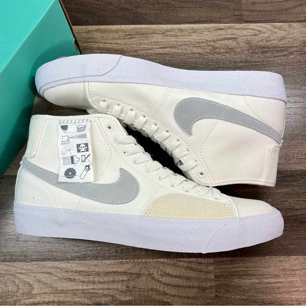 Nike SB Blazer Court Mid PRM SOU - Picture 3 of 6